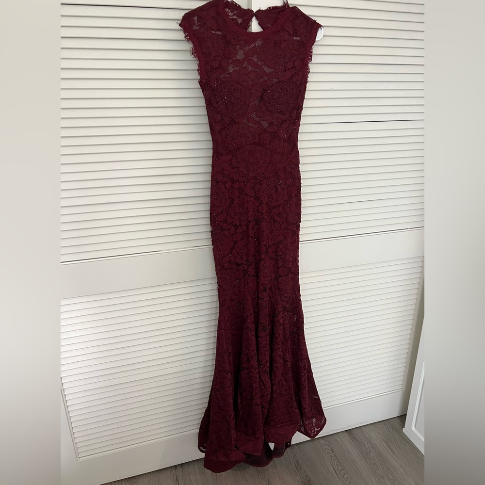 Burgundy Beaded Embellished Lace Mermaid Dress Size 0